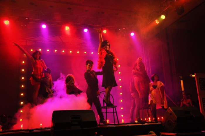 Free Images : dance, show, asia, place of worship, thailand, stage ... Free Images : dance, show, asia, place of worship, thailand, stage ...